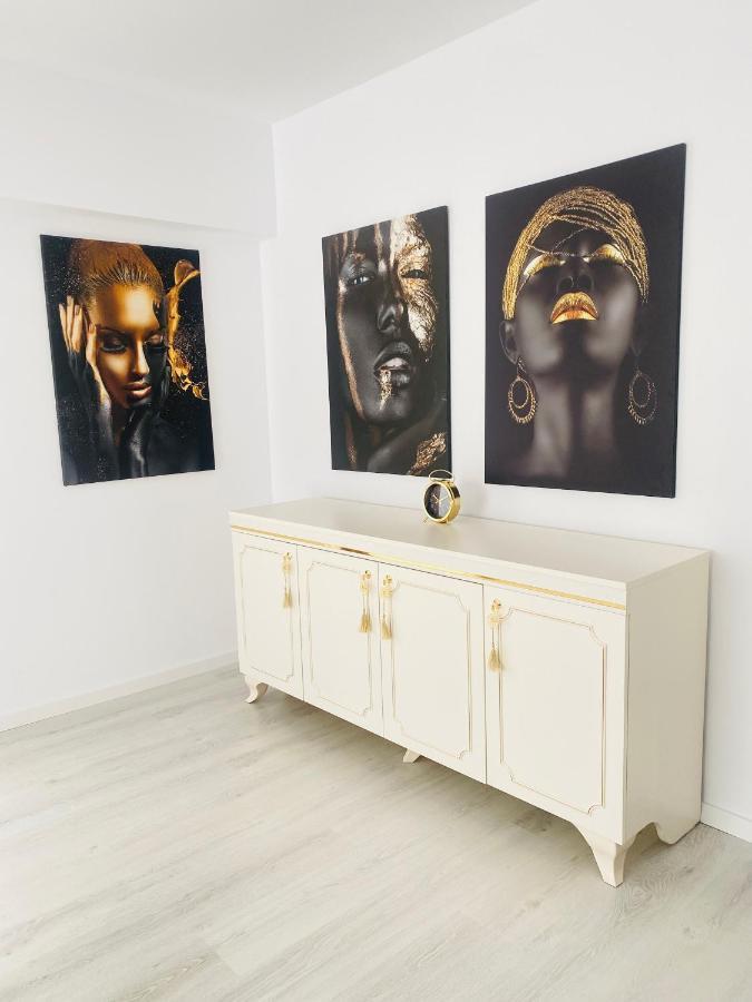 Luxury Queen Câmpulung Moldovenesc المظهر الخارجي الصورة