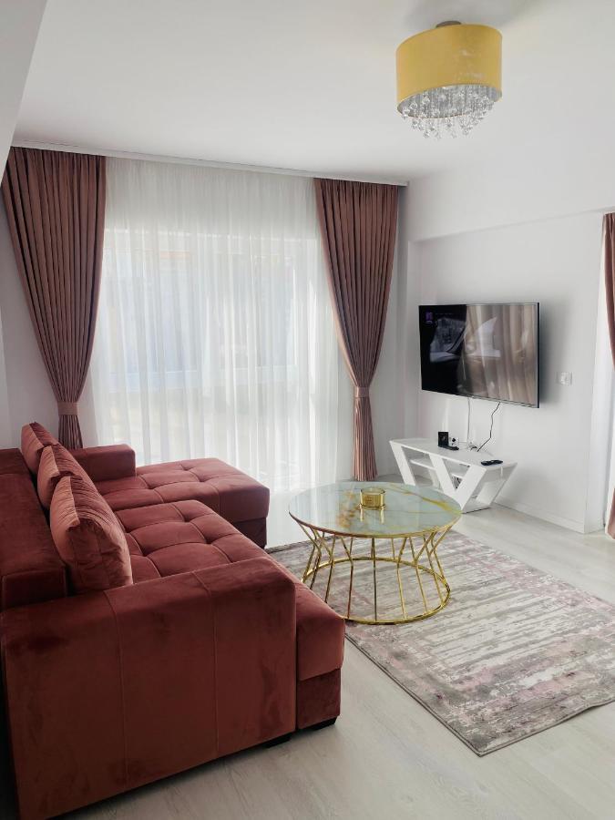 Luxury Queen Câmpulung Moldovenesc المظهر الخارجي الصورة