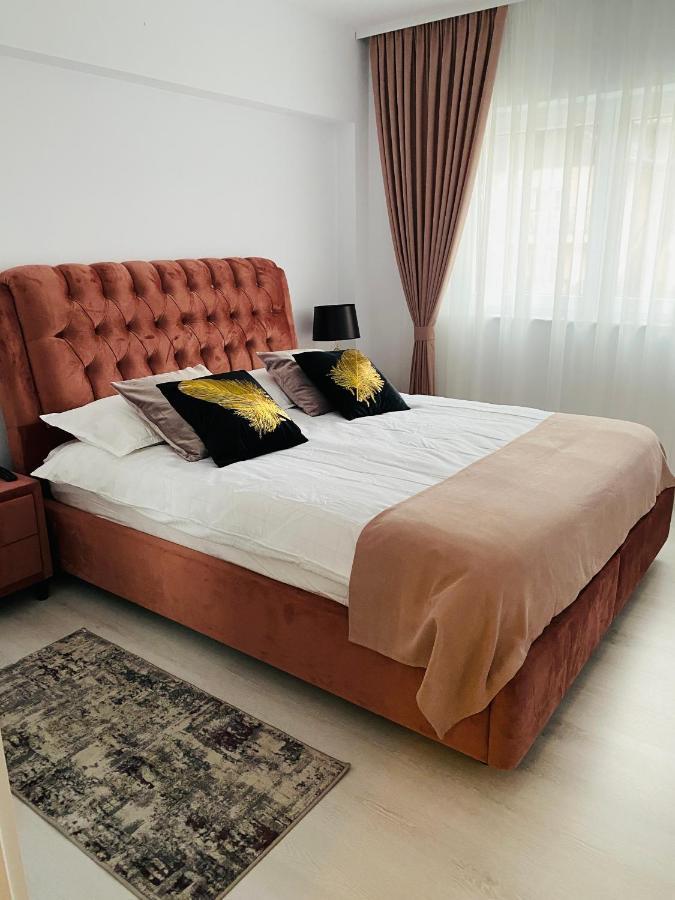 Luxury Queen Câmpulung Moldovenesc المظهر الخارجي الصورة
